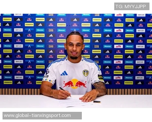 奥卡福本赛季表现出色利兹联6场打入2球超越米兰上赛季数据