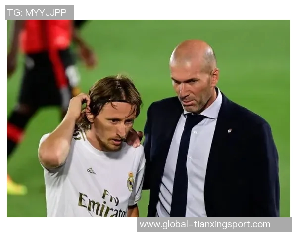 湖马对决引发争议裁判判罚尺度遭媒体质疑共66次犯规成焦点 湖马对决引发争议裁判判罚尺度遭媒体质疑共66次犯规成焦点