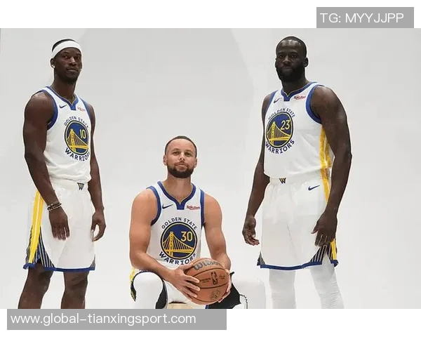 科尔公布球队训练首发阵容库里波杰姆巴特勒追梦霍福德领衔出战 科尔公布球队训练首发阵容库里波杰姆巴特勒追梦霍福德领衔出战