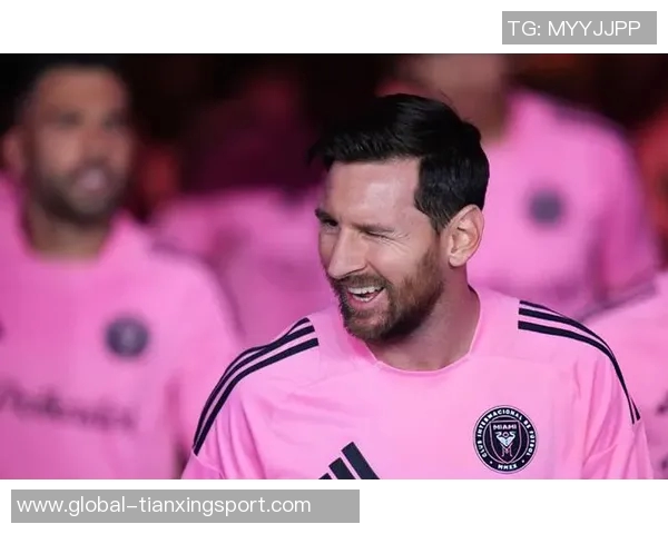 梅西在迈阿密国际对亚特兰大联比赛中表现出色荣膺全场最佳球员