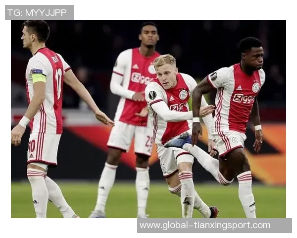 斯洛特谈地铁挤压现象荷甲吹罚严格英超则放任自流